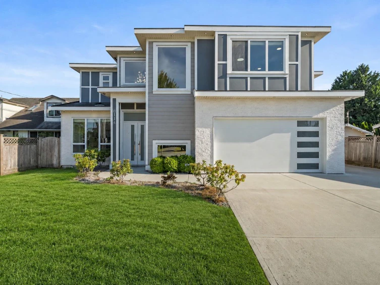 6114 49b Avenue, Delta, BC, V4K 1Z8