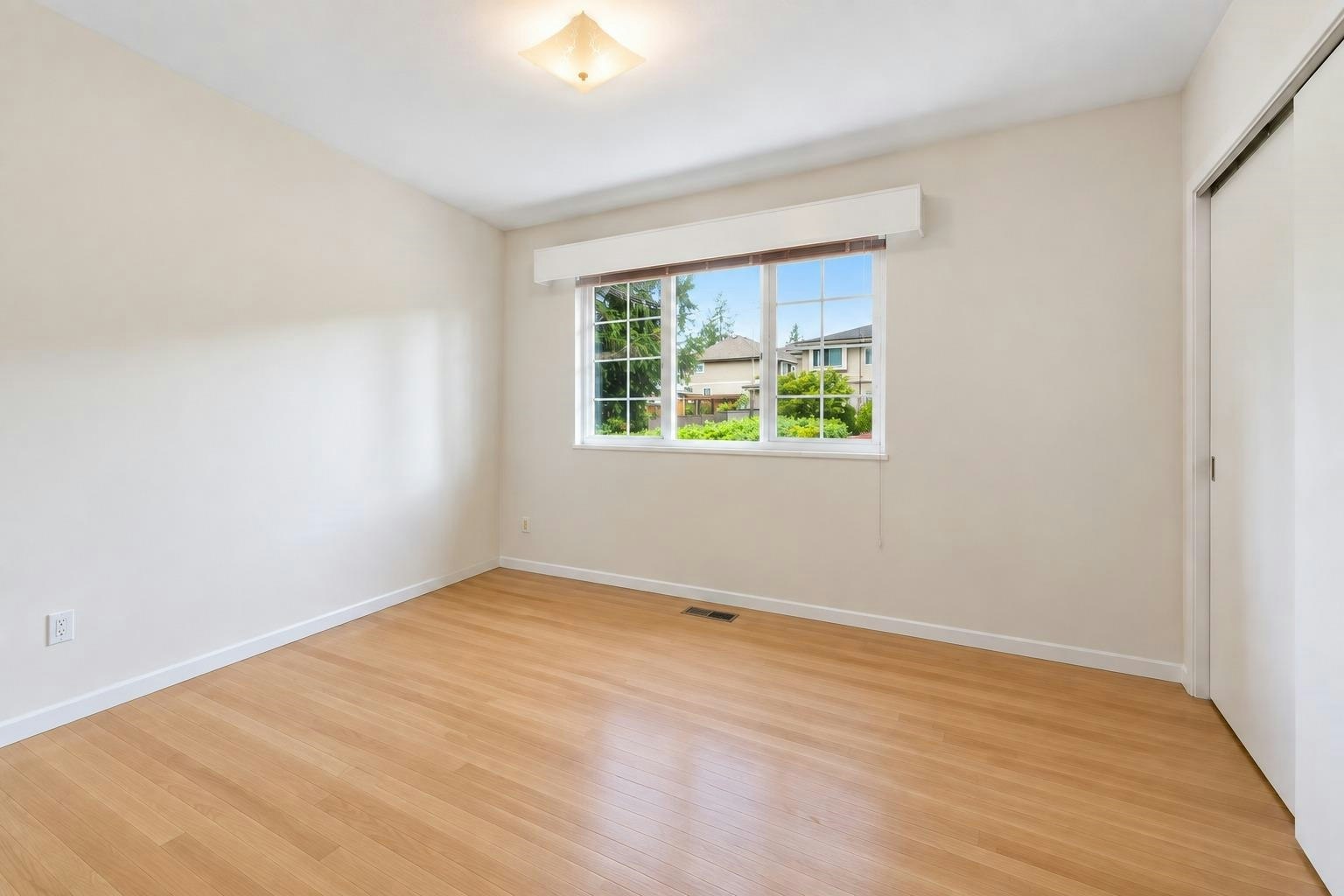 1522 Haversley Avenue, Coquitlam, BC, V3J 1V6 - 14