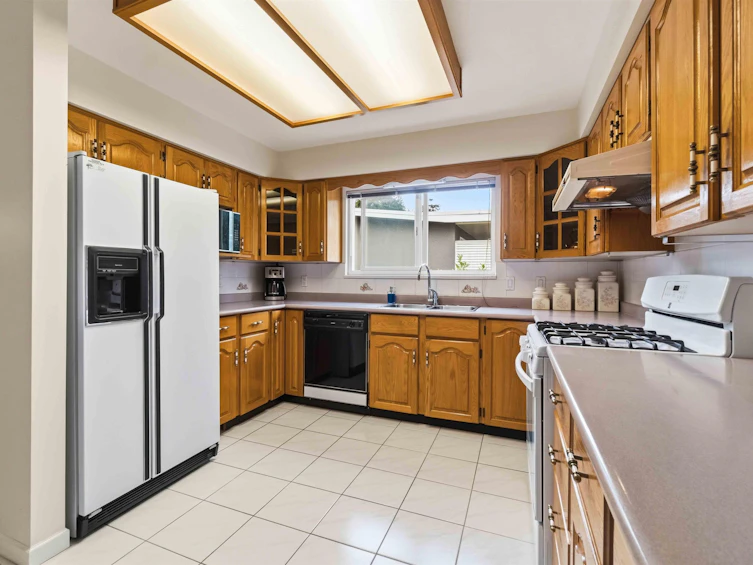 1522 Haversley Avenue, Coquitlam, BC, V3J 1V6 - 9