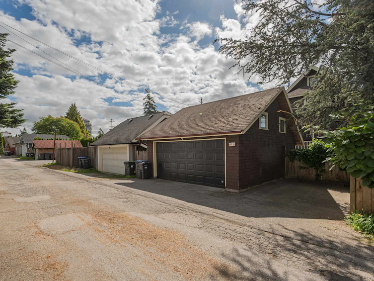 819 Eighth Avenue, New Westminster, BC, V3M 2R4 - 38