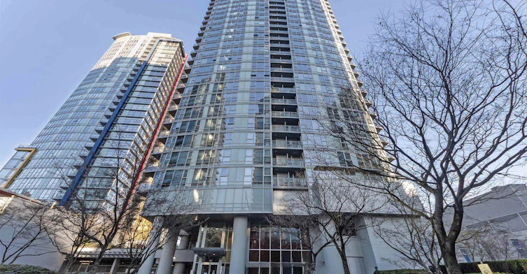 809-131 Regiment Square, Vancouver, BC, V6B 1X6