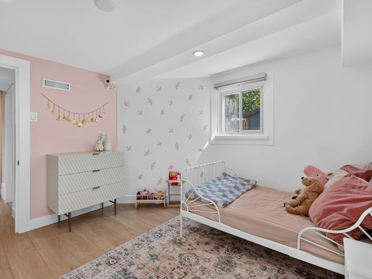 3730 Windsor Street, Vancouver, BC, V5V 4N7 - 25
