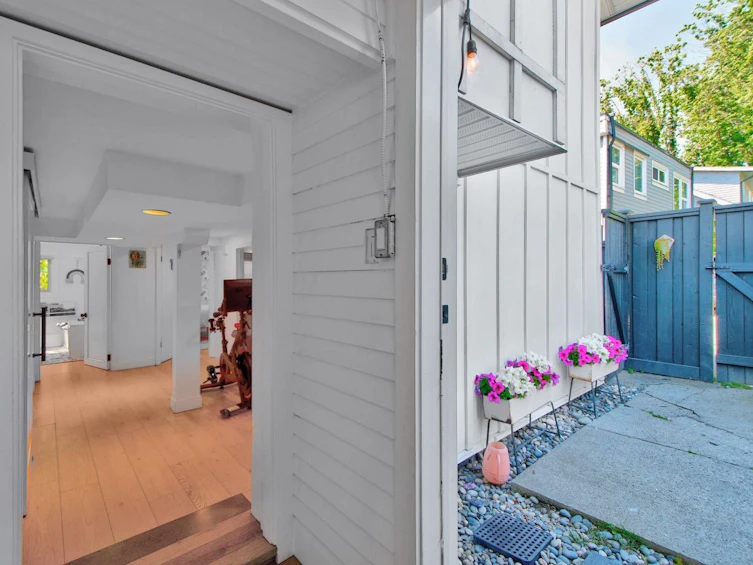 3730 Windsor Street, Vancouver, BC, V5V 4N7 - 19