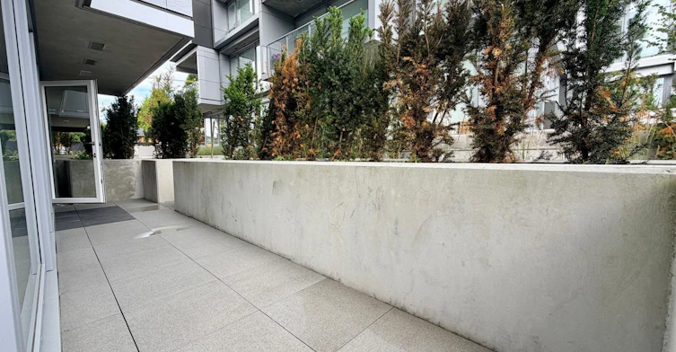 8120 Oak Street, Vancouver, BC, V6P 0N2 - 3