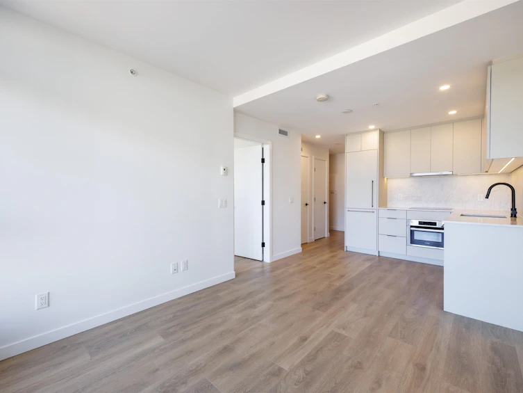 1201-13685 102 Avenue, Surrey, BC, V3T 1N7 - 10
