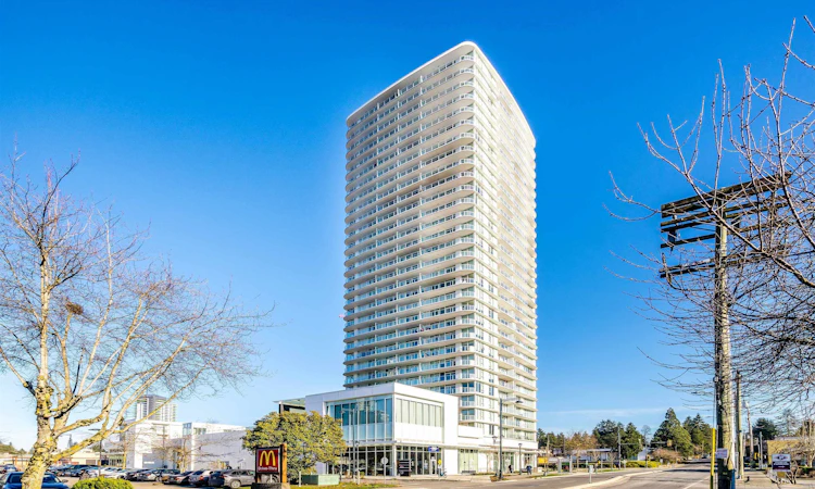 1201-13685 102 Avenue