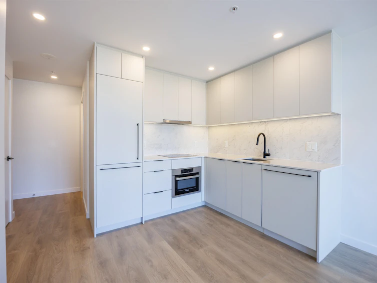 1201-13685 102 Avenue, Surrey, BC, V3T 1N7 - 11