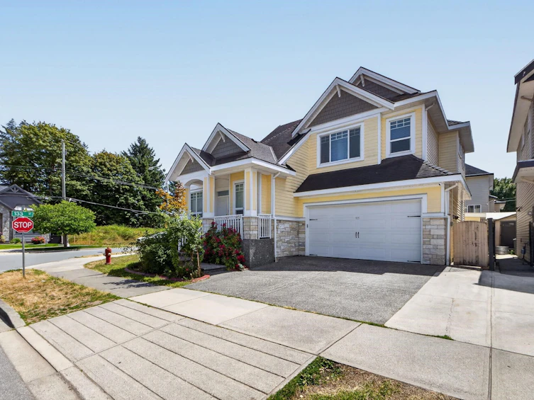 13296 62a Avenue, Surrey, BC, V3X 0A9