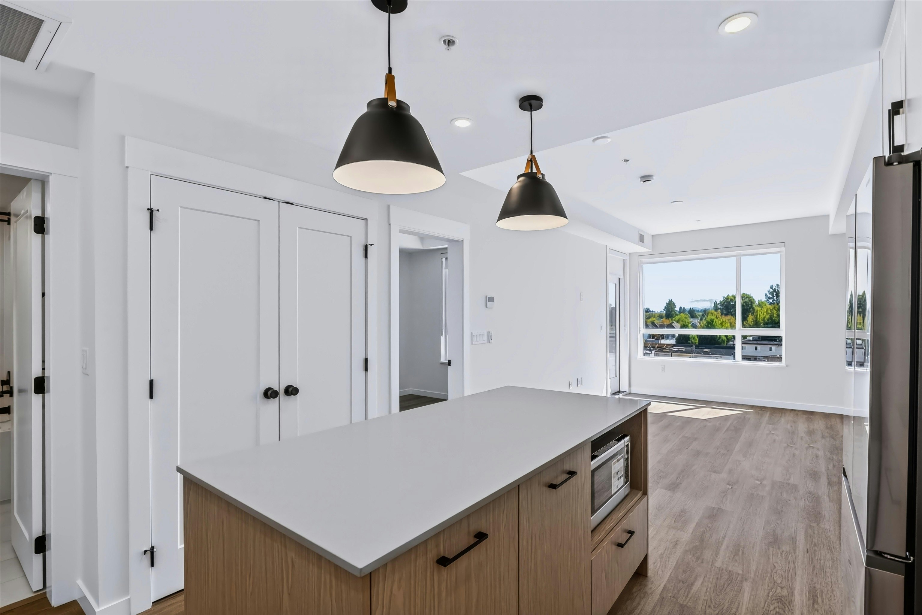 503-27249 Aldergrove Town Centre Drive, Langley, BC, V4W 3N7 - 11