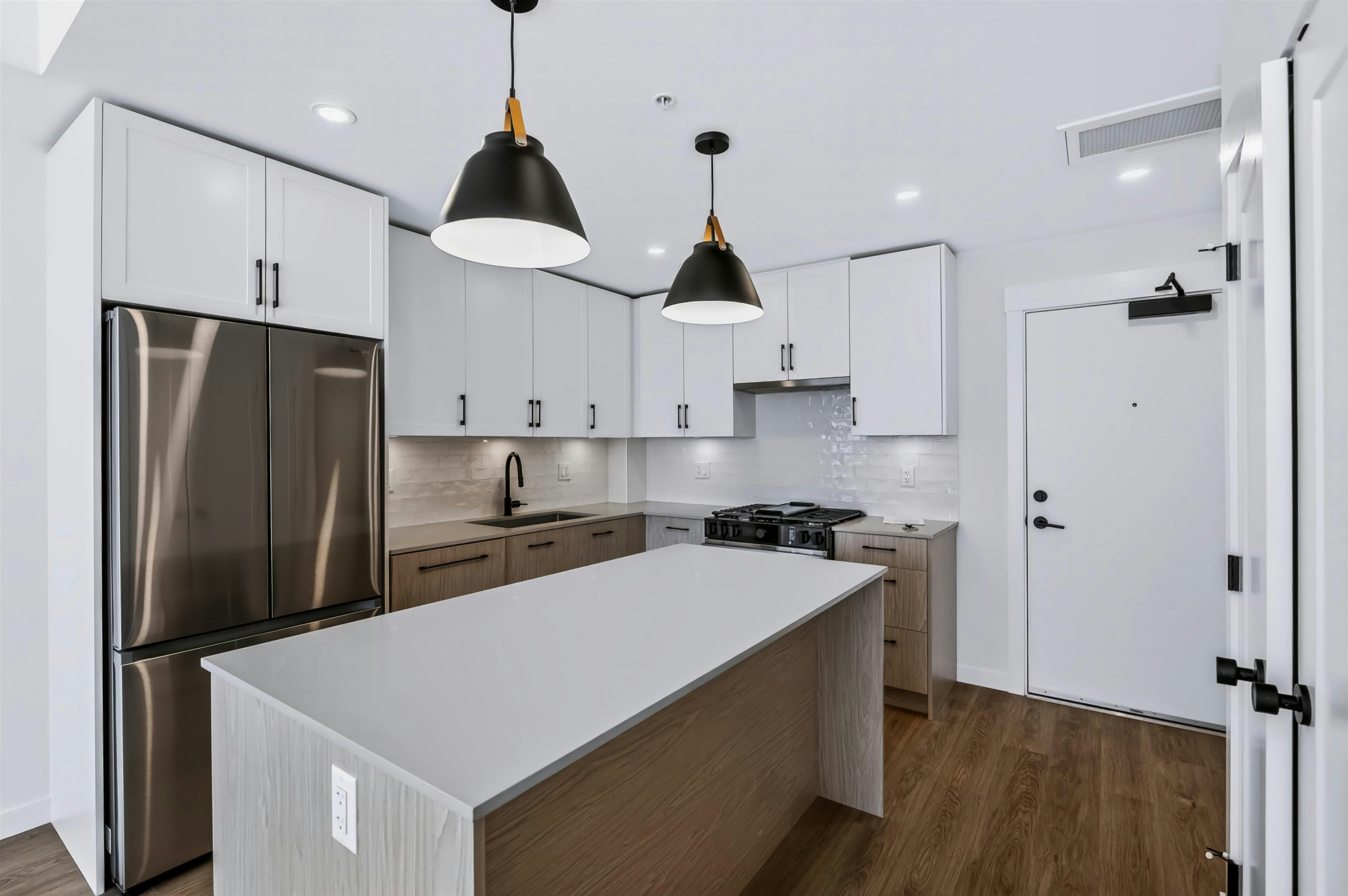 503-27249 Aldergrove Town Centre Drive, Langley, BC, V4W 3N7 - 4