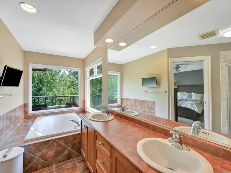 10608 240a Street, Maple Ridge, BC, V2W 2B1 - 18