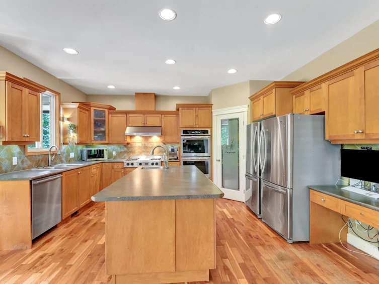 10608 240a Street, Maple Ridge, BC, V2W 2B1 - 12