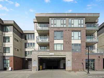 216-5355 Lane Street - 2