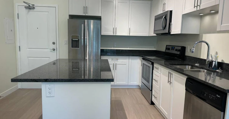 203-11580 223st, Maple Ridge, BC, V2X 9H1 - 2
