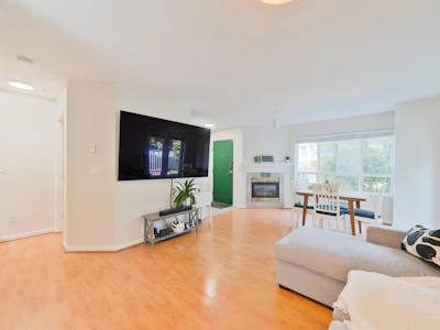 71-6588 Southoaks Crescent - 5