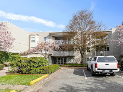 102-9948 151 Street - 2