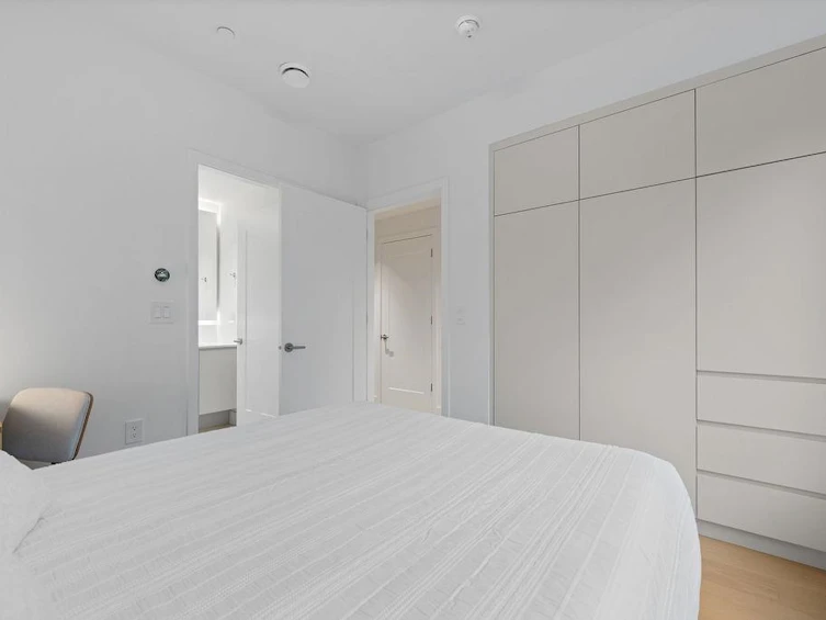 1-2926 W 12th Avenue, Vancouver, BC, V6K 2R3 - 8