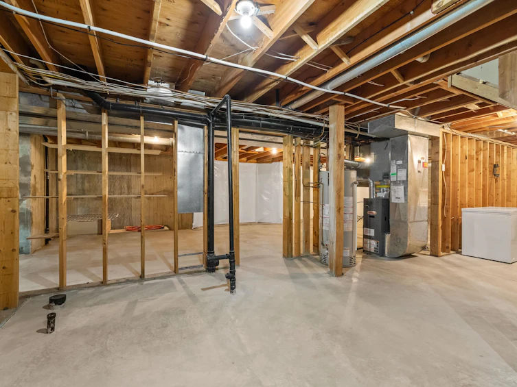4638 215b Street, Langley, BC, V3A 8G7 - 32