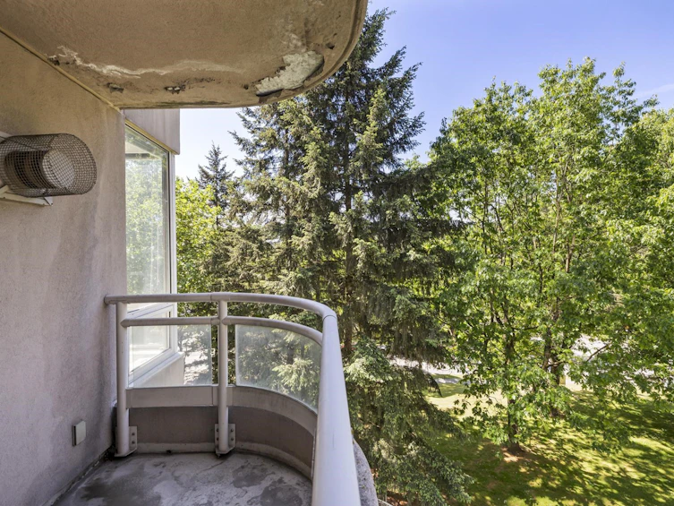 402-9603 Manchester Drive, Burnaby, BC, V3N 4Y7 - 16