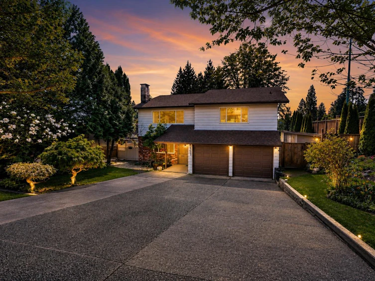 2333 Kirkstone Road, North Vancouver, BC, V7J 3M1 - 33