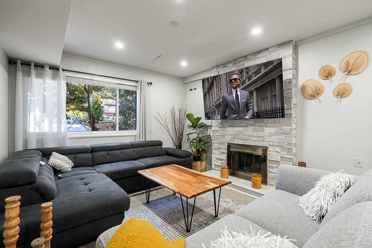 2333 Kirkstone Road, North Vancouver, BC, V7J 3M1 - 25