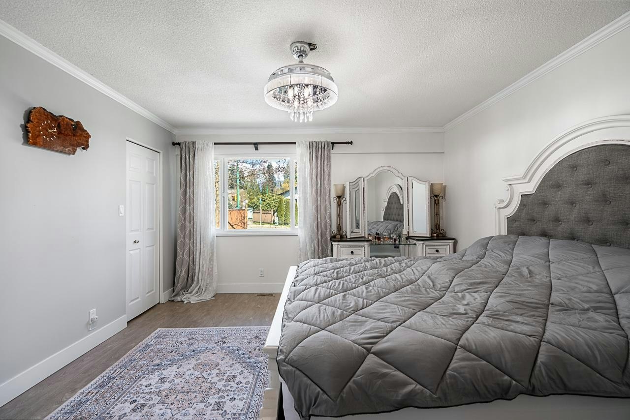 2333 Kirkstone Road, North Vancouver, BC, V7J 3M1 - 13