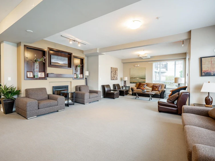 215-14960 102a Avenue, Surrey, BC, V3R 6A3 - 36