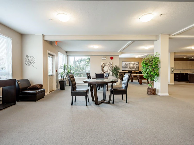 215-14960 102a Avenue, Surrey, BC, V3R 6A3 - 38