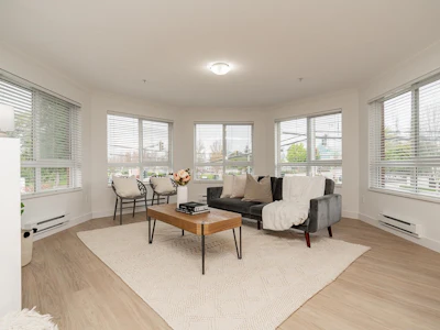 215-14960 102a Avenue - 4