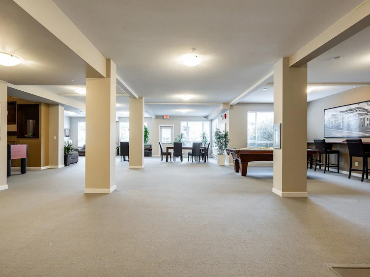 215-14960 102a Avenue, Surrey, BC, V3R 6A3 - 37