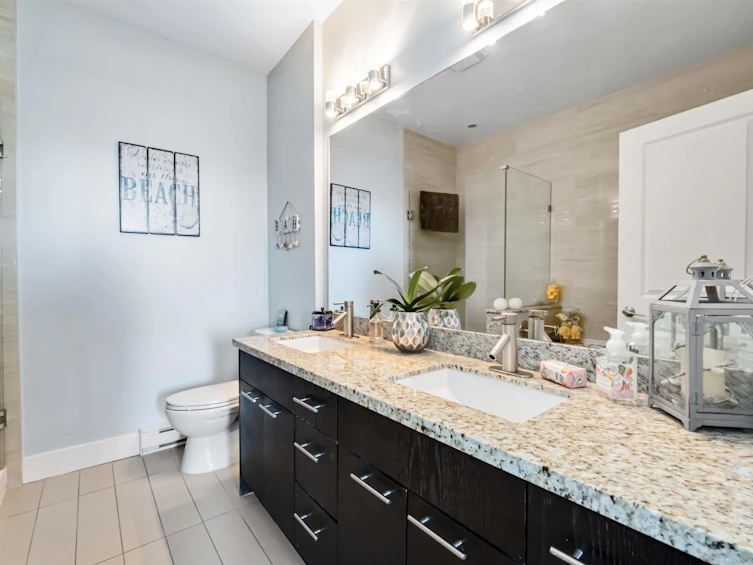 421-2970 King George Boulevard, Surrey, BC, V4P 0E6 - 17