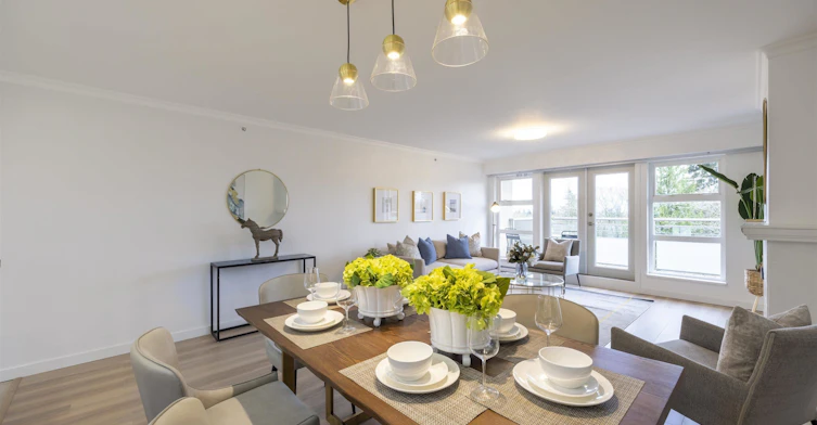 409-3580 W 41, Vancouver, BC, V6N 3E6 - 3