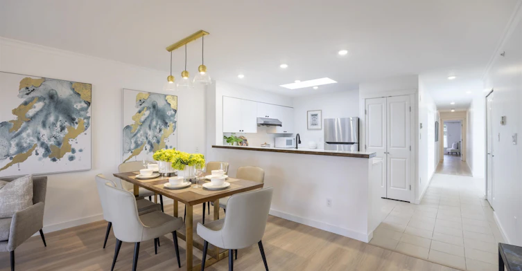 409-3580 W 41, Vancouver, BC, V6N 3E6 - 4