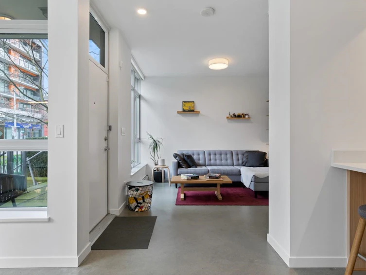 128 W 1st Avenue, Vancouver, BC, V5Y 0H5 - 12