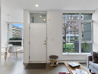 128 W 1st Avenue - 3