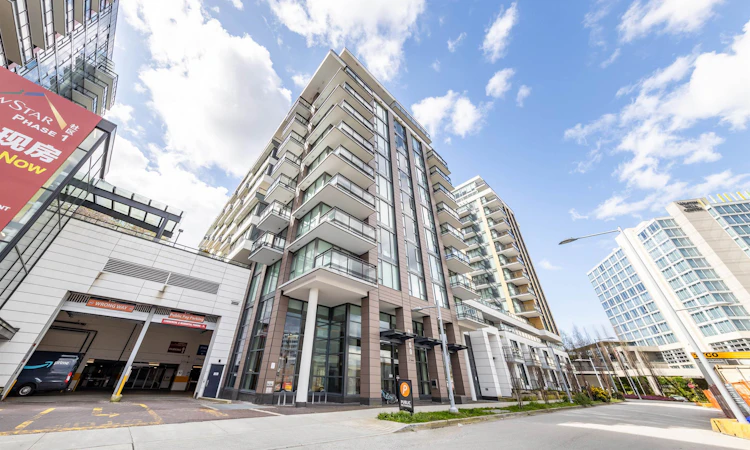 709-8160 Mcmyn Way