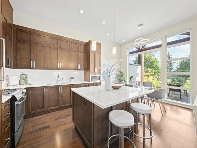 209-13585 16 Avenue, Surrey, BC, V4A 1P6 - 7