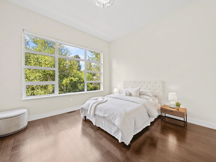 209-13585 16 Avenue, Surrey, BC, V4A 1P6 - 13