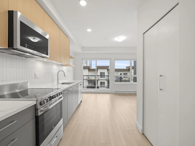 412-10777 138 Street, Surrey, BC, V3T 0T5 - 10