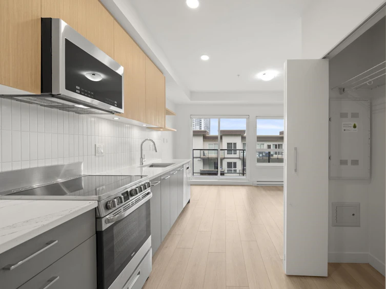 412-10777 138 Street, Surrey, BC, V3T 0T5 - 9