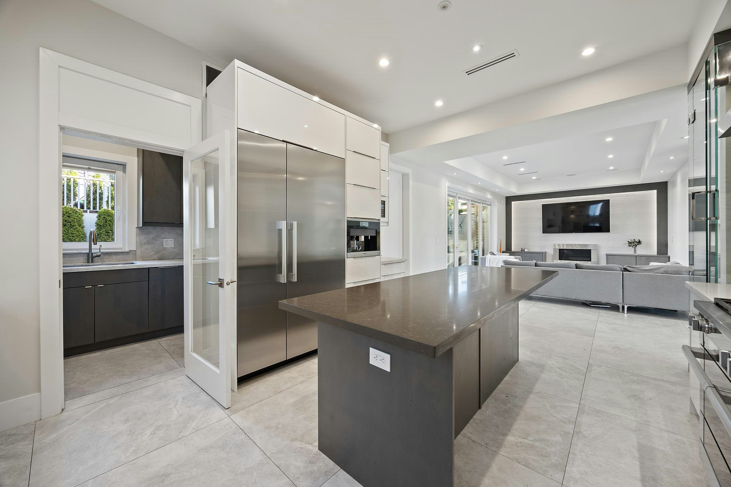 6346 Burns Street, Burnaby, BC, V5E 1T2 - 13