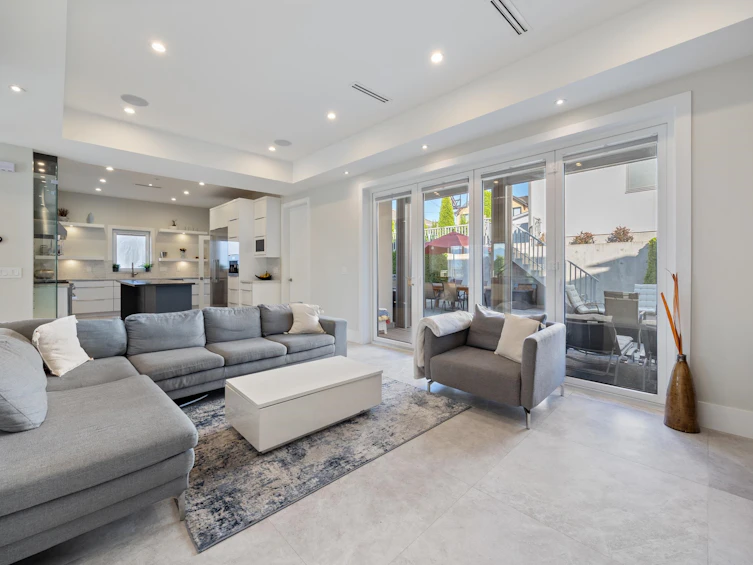 6346 Burns Street, Burnaby, BC, V5E 1T2 - 11