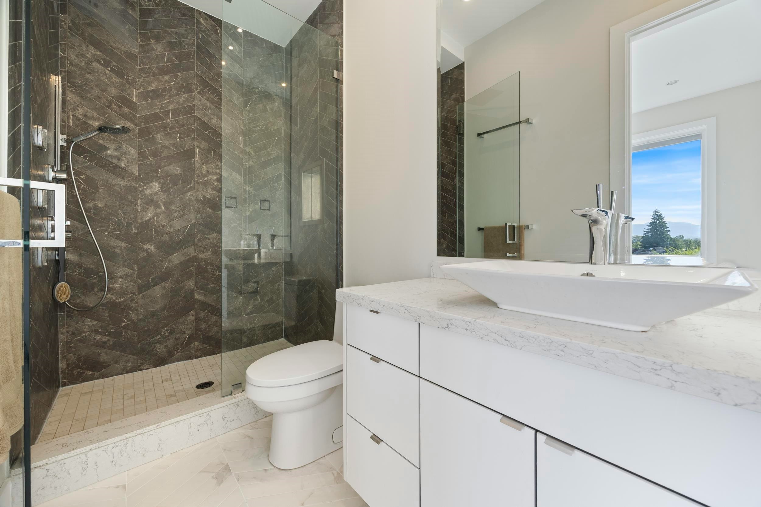 6346 Burns Street, Burnaby, BC, V5E 1T2 - 18