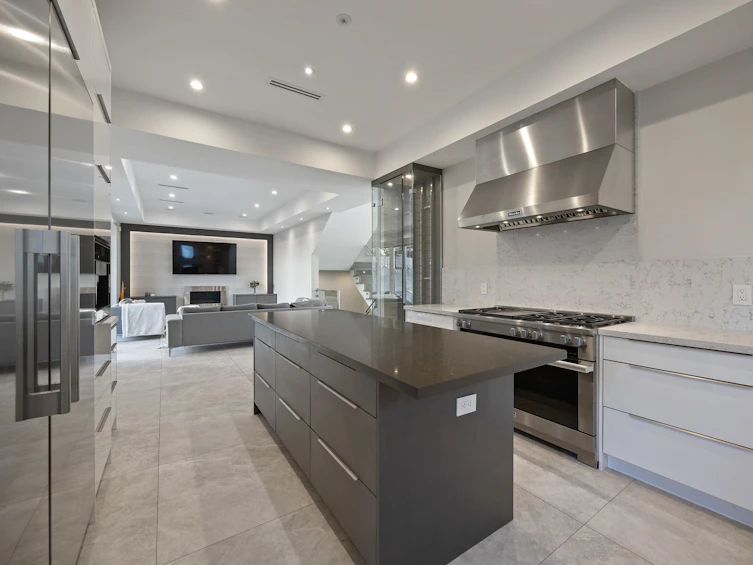 6346 Burns Street, Burnaby, BC, V5E 1T2 - 14