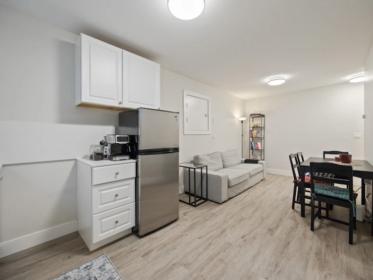 6346 Burns Street, Burnaby, BC, V5E 1T2 - 32