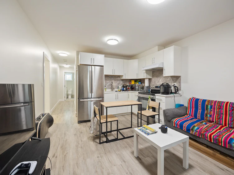 6346 Burns Street, Burnaby, BC, V5E 1T2 - 31