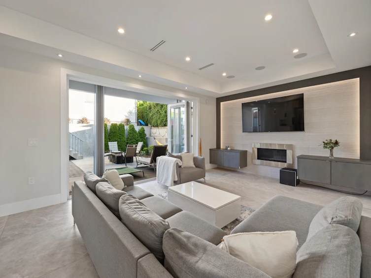 6346 Burns Street, Burnaby, BC, V5E 1T2 - 10
