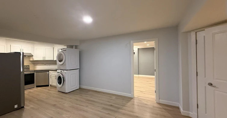 Basement Suite-67 Wilkes Creek Drive, Port Moody, BC, V3H 4Z9 - 5