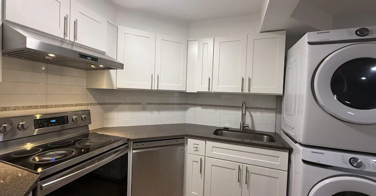 Basement Suite-67 Wilkes Creek Drive, Port Moody, BC, V3H 4Z9 - 2