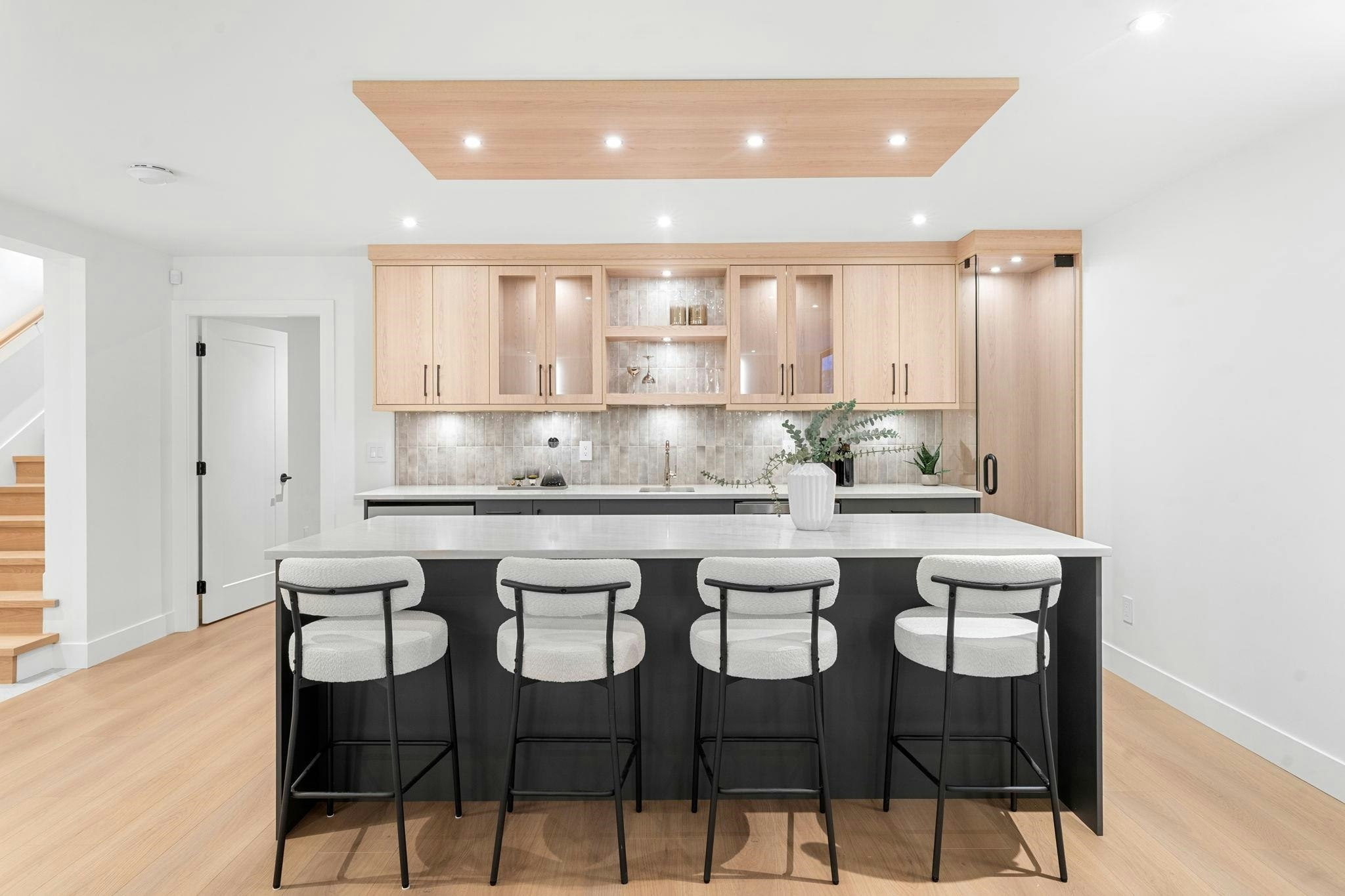 944 Clements Avenue, North Vancouver, BC, V7R 2K7 - 36